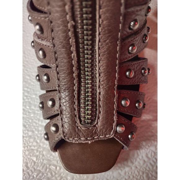 BCBG Brown Leather Studded Zip-front Peep Toe Heels Size 6B - Picture 9 of 15
